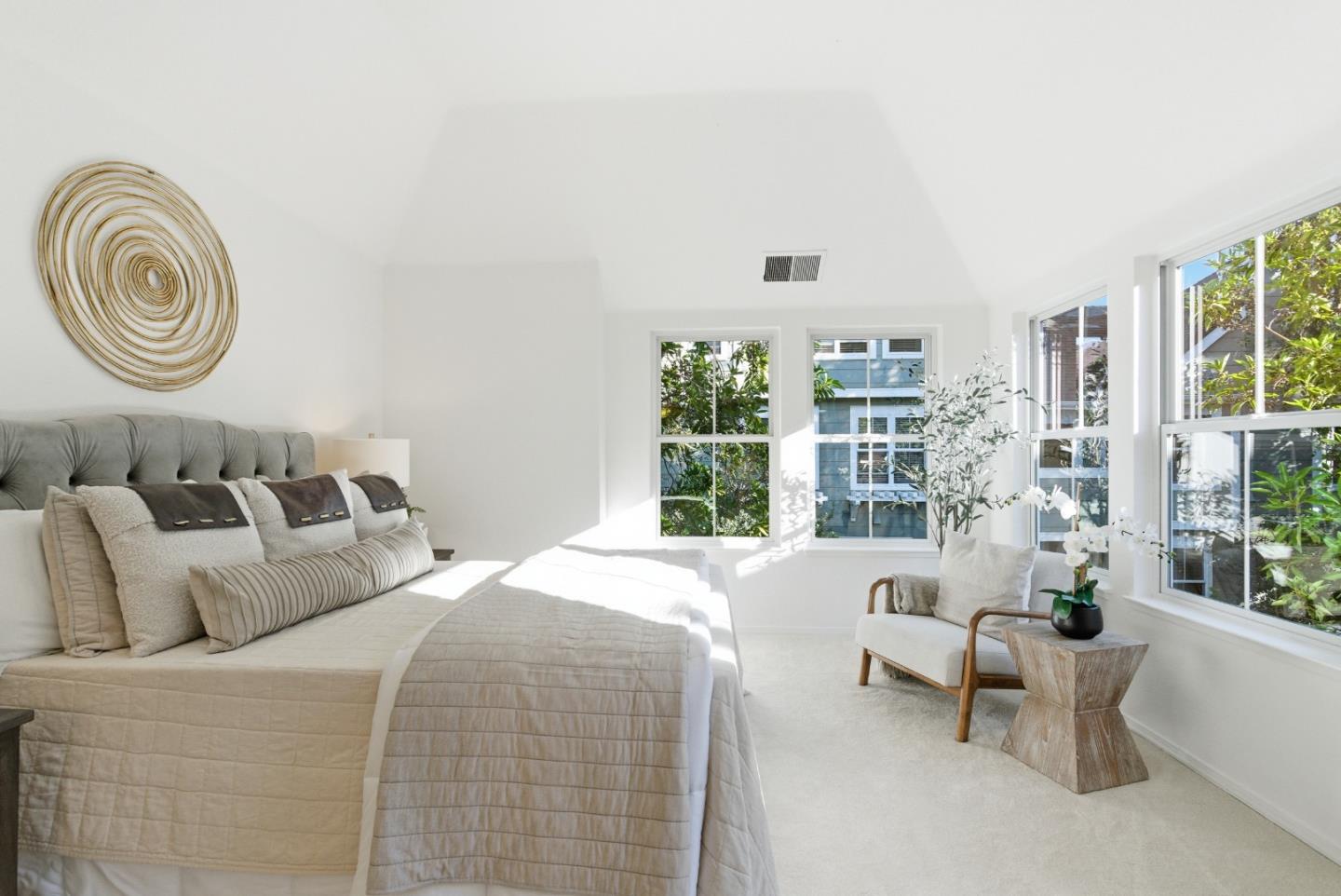 Detail Gallery Image 14 of 31 For 1024 Rudder Ln, Foster City,  CA 94404 - 2 Beds | 2/1 Baths