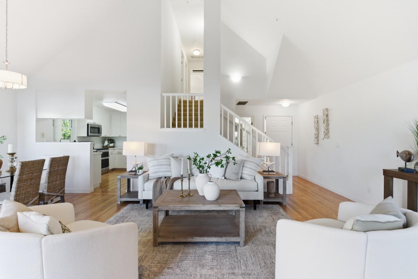 Detail Gallery Image 5 of 31 For 1024 Rudder Ln, Foster City,  CA 94404 - 2 Beds | 2/1 Baths