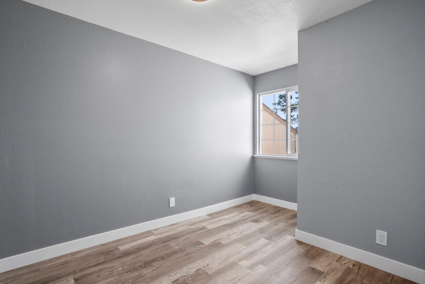 Detail Gallery Image 38 of 40 For 912 Acosta Plz #11,  Salinas,  CA 93905 - 4 Beds | 1/1 Baths