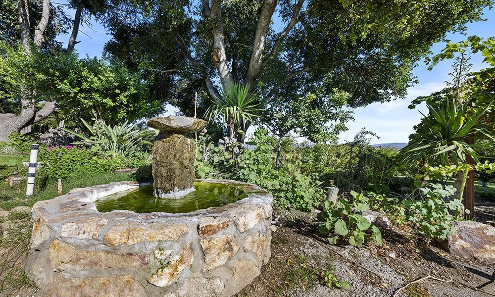 547 Mission Vineyard Road, San Juan Bautista, CA, 95045