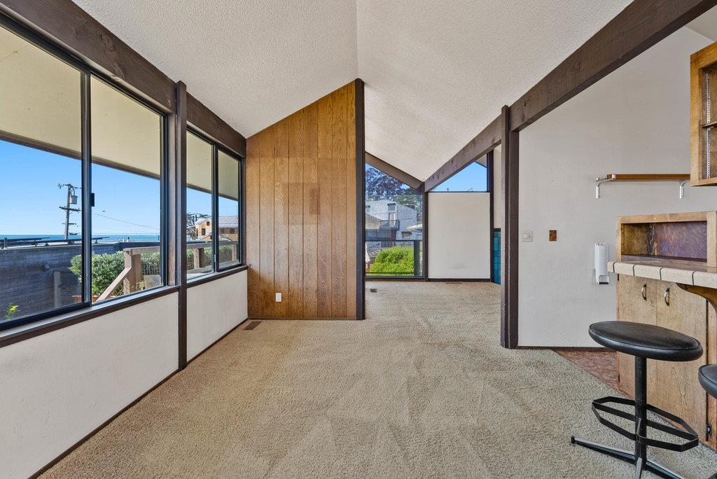 Detail Gallery Image 17 of 47 For 22104 E Cliff Dr, Santa Cruz,  CA 95062 - 3 Beds | 2 Baths