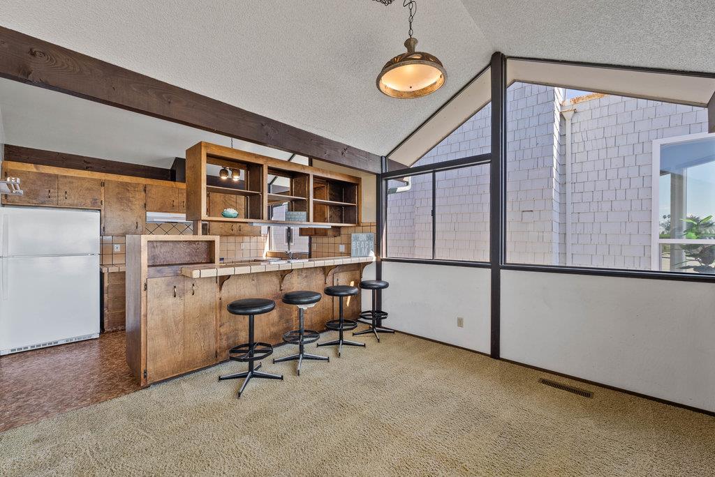 Detail Gallery Image 21 of 47 For 22104 E Cliff Dr, Santa Cruz,  CA 95062 - 3 Beds | 2 Baths