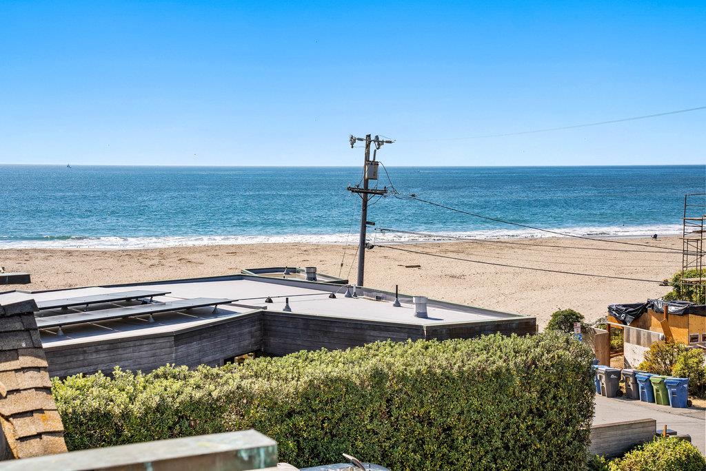 Detail Gallery Image 26 of 47 For 22104 E Cliff Dr, Santa Cruz,  CA 95062 - 3 Beds | 2 Baths