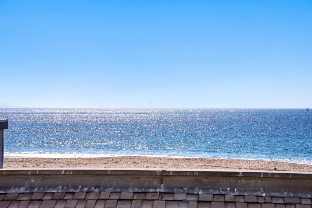 Detail Gallery Image 27 of 47 For 22104 E Cliff Dr, Santa Cruz,  CA 95062 - 3 Beds | 2 Baths