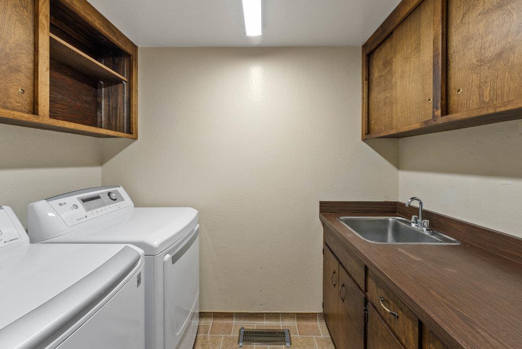 Detail Gallery Image 41 of 47 For 22104 E Cliff Dr, Santa Cruz,  CA 95062 - 3 Beds | 2 Baths
