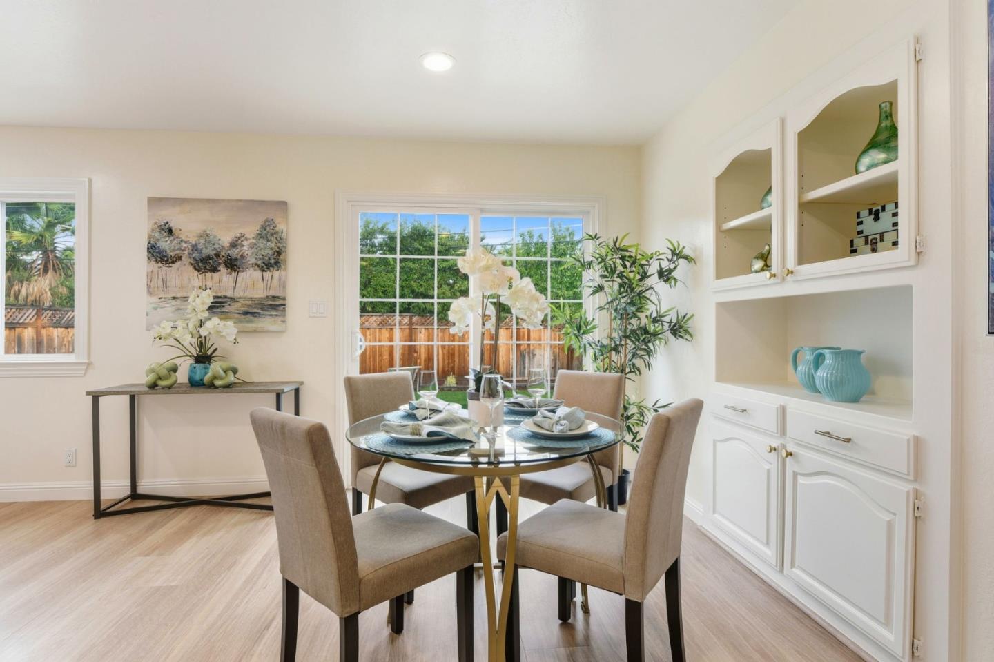 Detail Gallery Image 14 of 33 For 6384 Farm Hill Way, San Jose,  CA 95120 - 3 Beds | 2 Baths