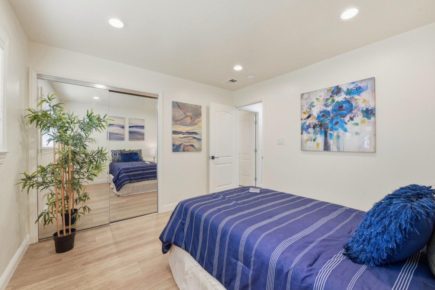 Detail Gallery Image 16 of 33 For 6384 Farm Hill Way, San Jose,  CA 95120 - 3 Beds | 2 Baths