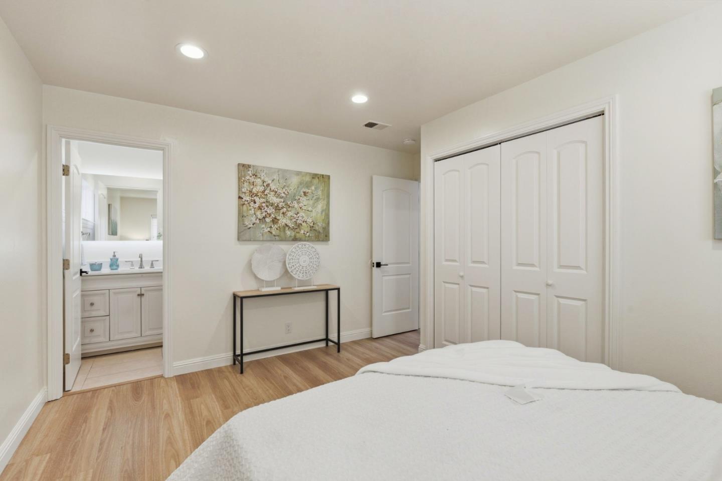 Detail Gallery Image 19 of 33 For 6384 Farm Hill Way, San Jose,  CA 95120 - 3 Beds | 2 Baths