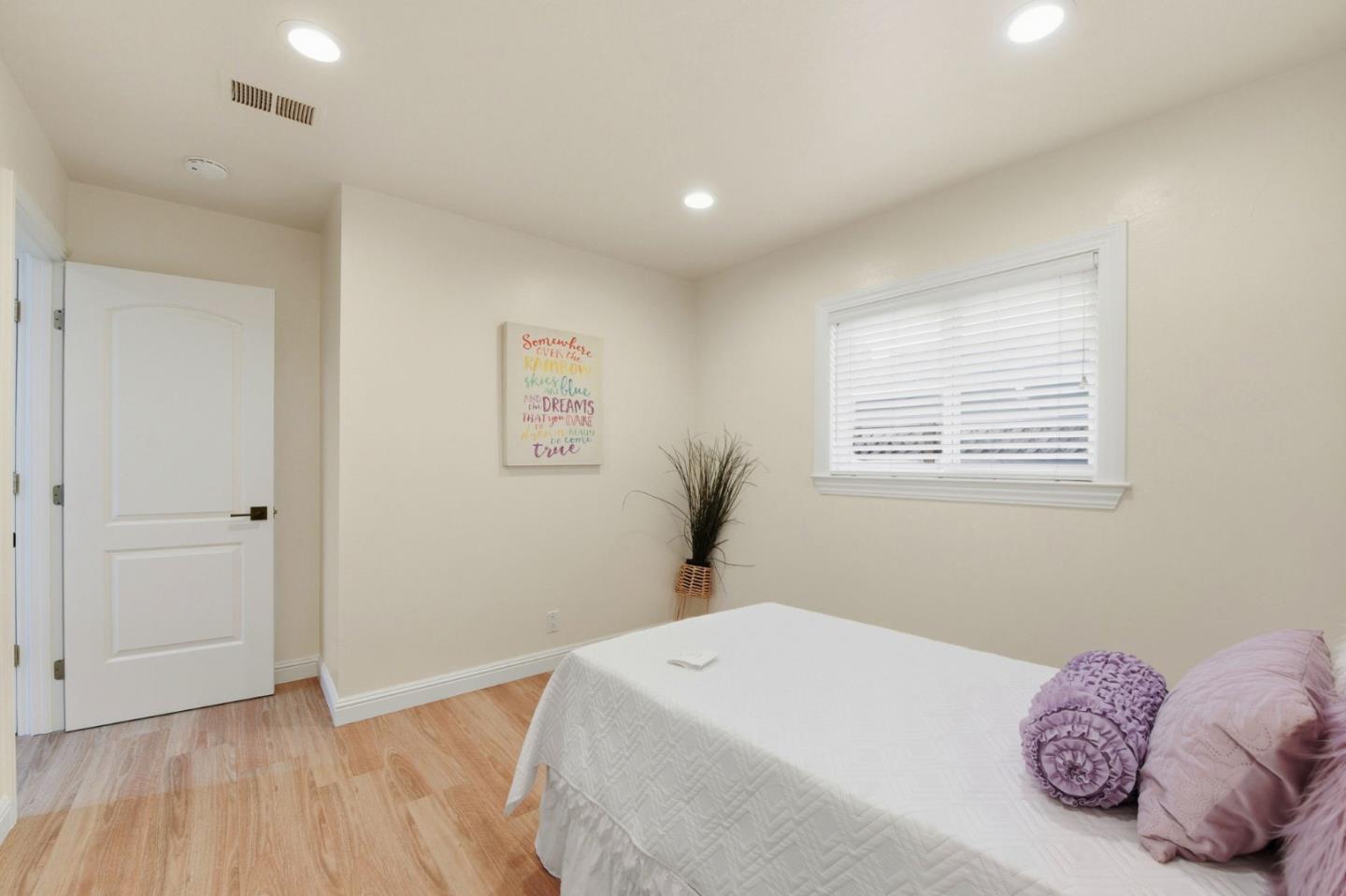 Detail Gallery Image 23 of 33 For 6384 Farm Hill Way, San Jose,  CA 95120 - 3 Beds | 2 Baths