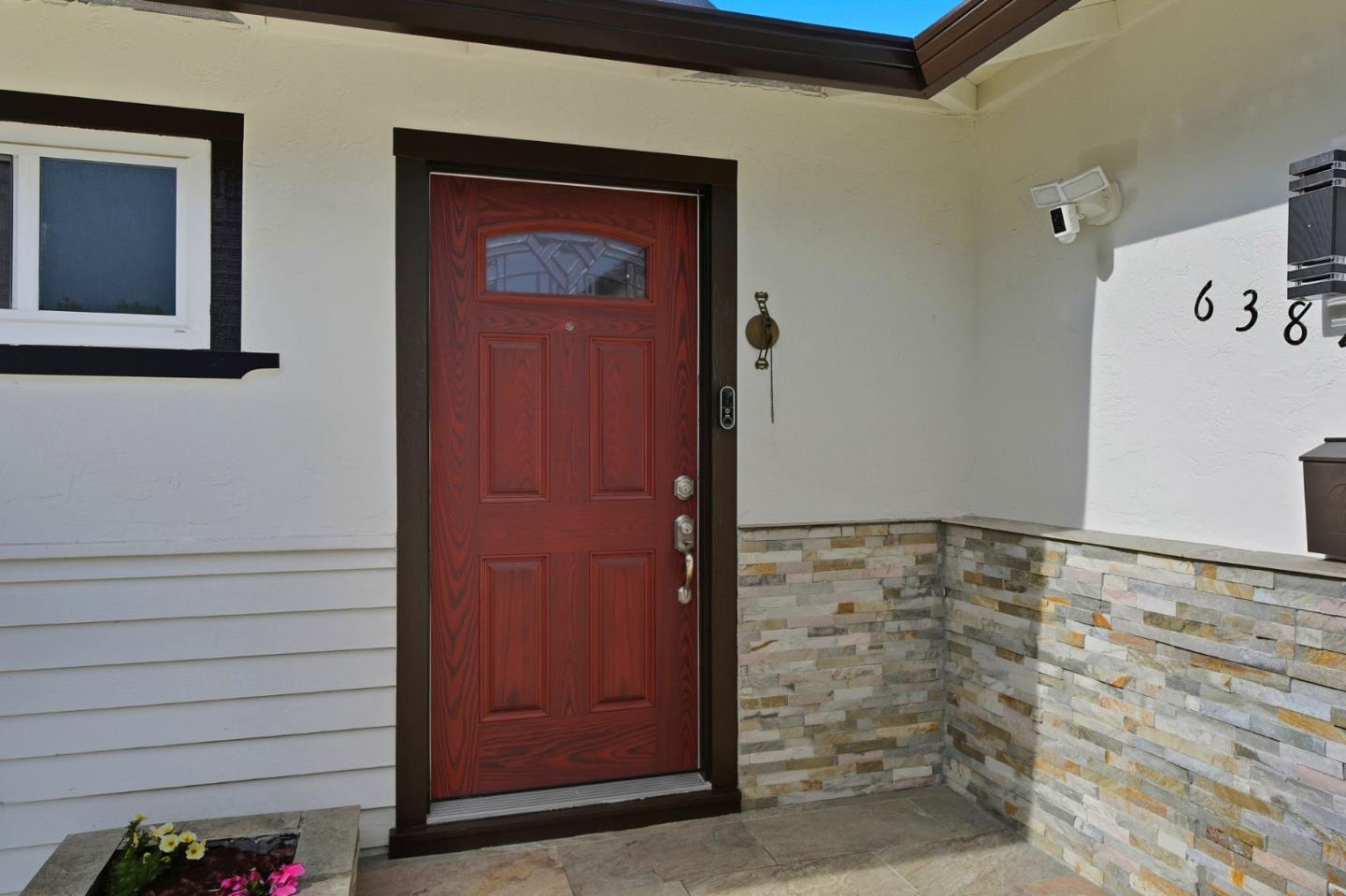 Detail Gallery Image 3 of 33 For 6384 Farm Hill Way, San Jose,  CA 95120 - 3 Beds | 2 Baths