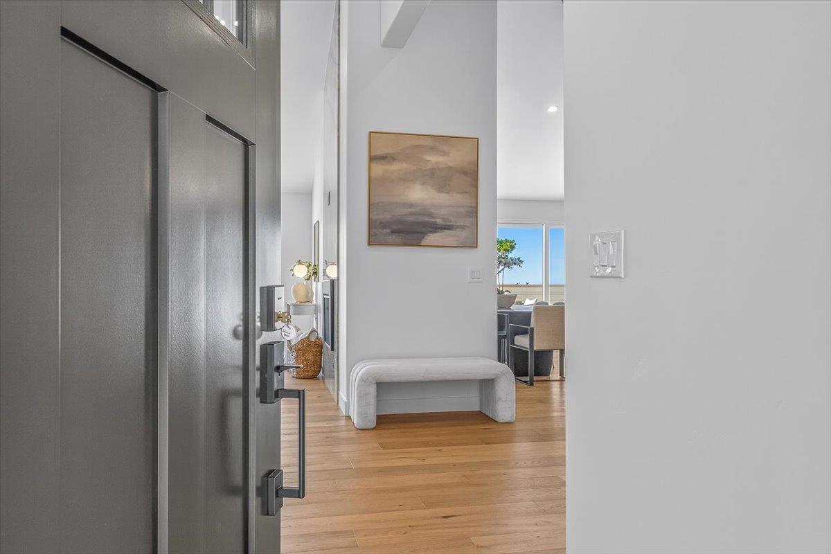 Detail Gallery Image 4 of 53 For 2828 Forest Hill Blvd, Pacific Grove,  CA 93950 - 3 Beds | 2 Baths