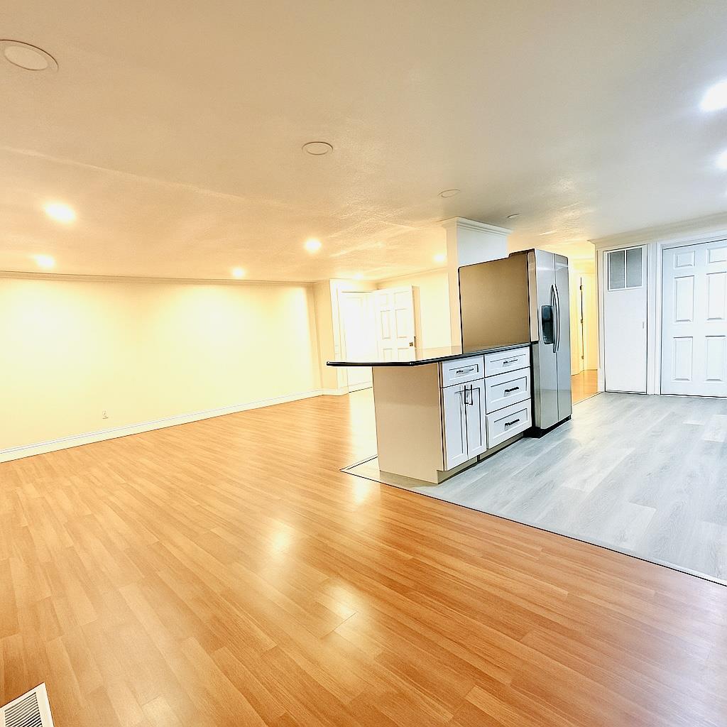 Detail Gallery Image 6 of 25 For 673 Hermitage Pl #673,  San Jose,  CA 95134 - 2 Beds | 2 Baths