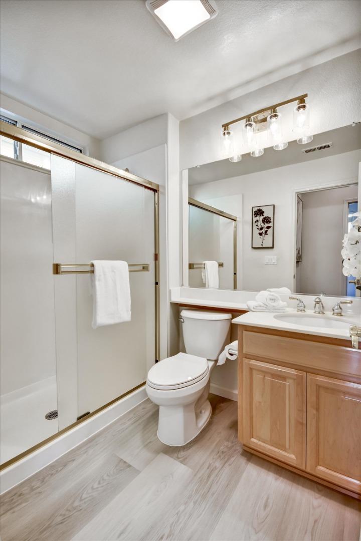 Detail Gallery Image 20 of 46 For 1496 Bellemeade St, San Jose,  CA 95131 - 5 Beds | 3 Baths