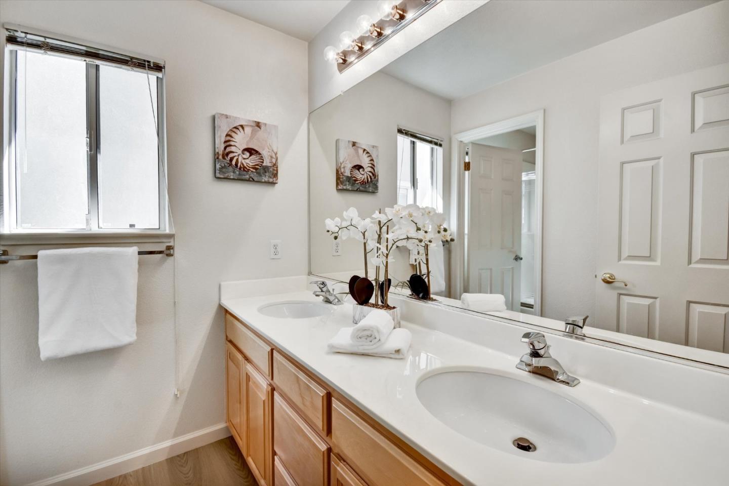 Detail Gallery Image 24 of 46 For 1496 Bellemeade St, San Jose,  CA 95131 - 5 Beds | 3 Baths