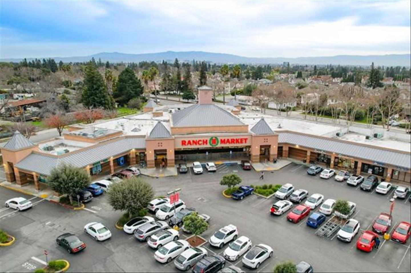 Detail Gallery Image 43 of 46 For 1496 Bellemeade St, San Jose,  CA 95131 - 5 Beds | 3 Baths