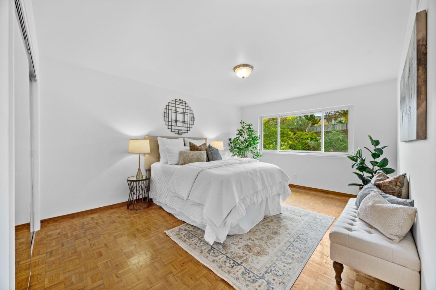 Detail Gallery Image 30 of 57 For 2713 Comstock Cir, Belmont,  CA 94002 - 5 Beds | 2/1 Baths