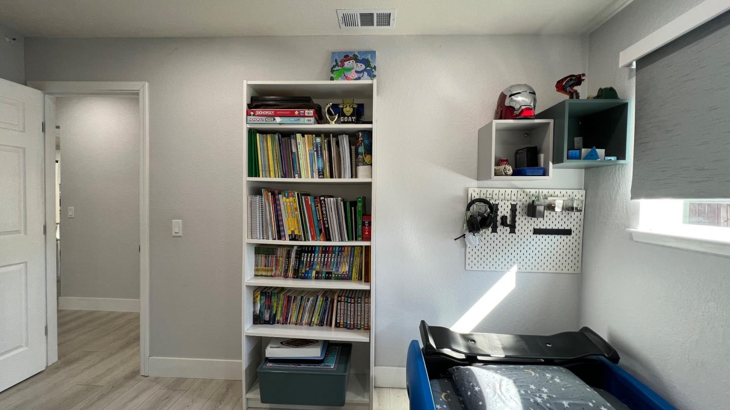 Detail Gallery Image 21 of 34 For 182 Rose Dr, Milpitas,  CA 95035 - 3 Beds | 2 Baths