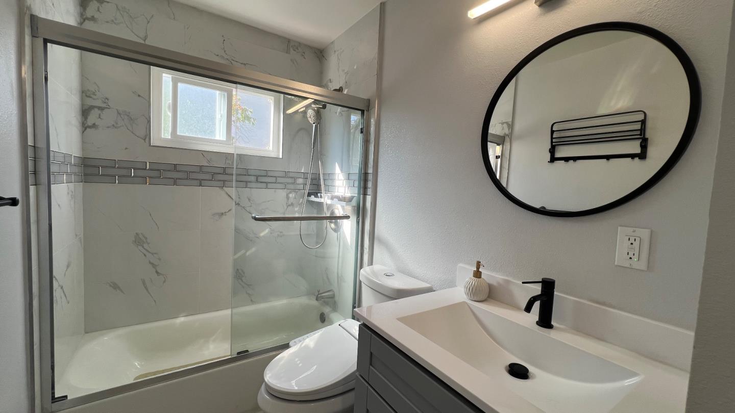 Detail Gallery Image 22 of 34 For 182 Rose Dr, Milpitas,  CA 95035 - 3 Beds | 2 Baths