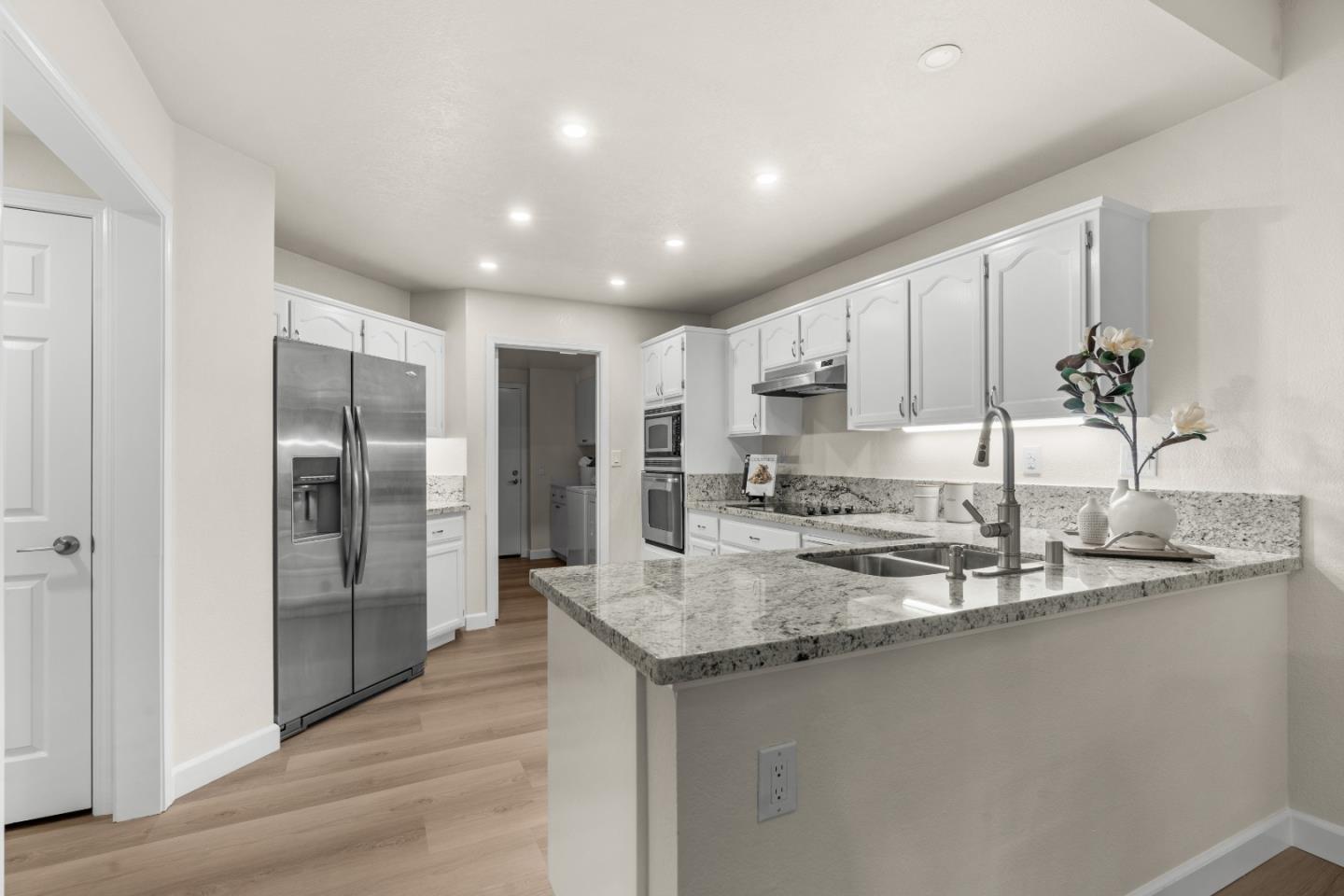 Detail Gallery Image 14 of 37 For 7742 Kilmarnok Dr, San Jose,  CA 95135 - 2 Beds | 2 Baths