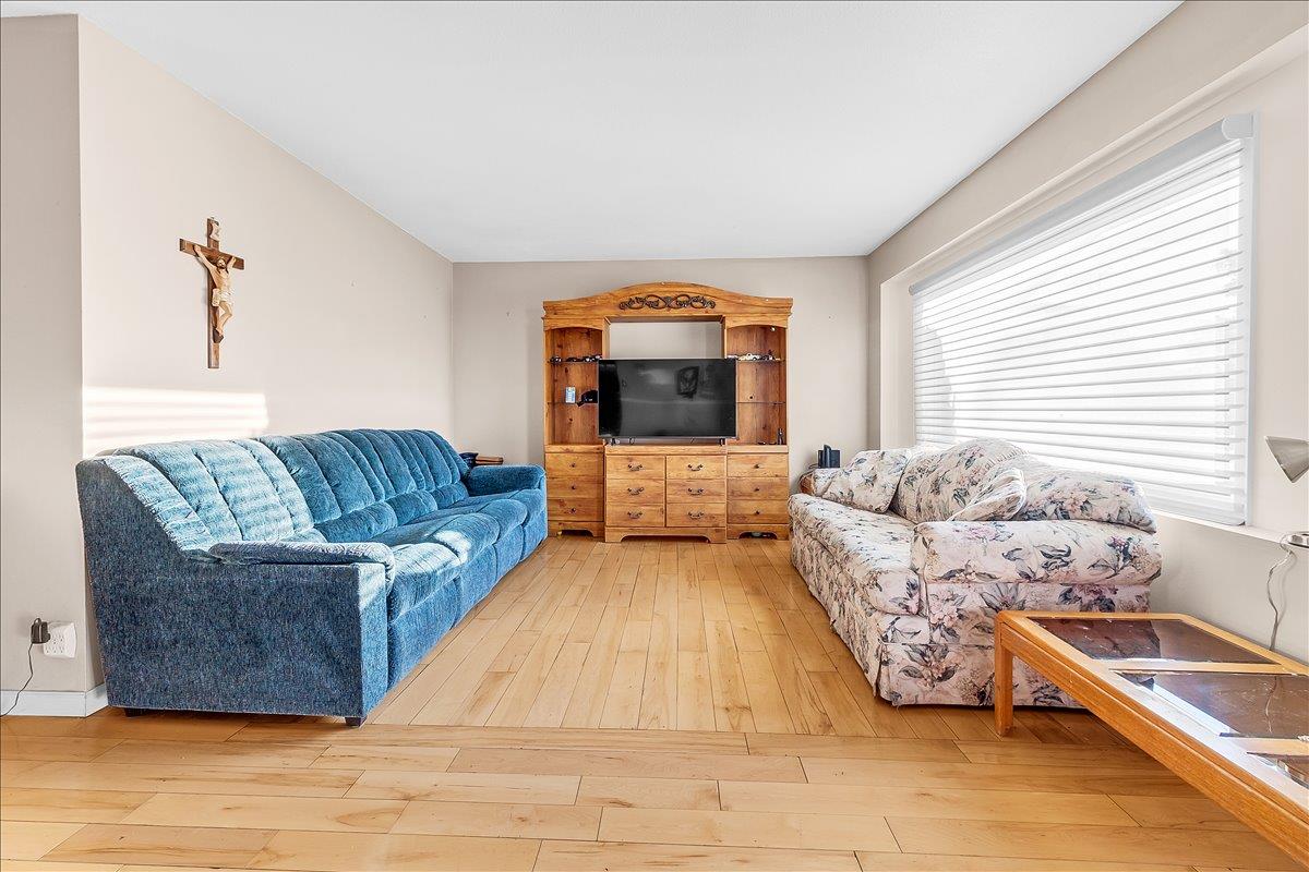 Detail Gallery Image 12 of 34 For 791 El Camino Paraiso, Hollister,  CA 95023 - 3 Beds | 1/1 Baths