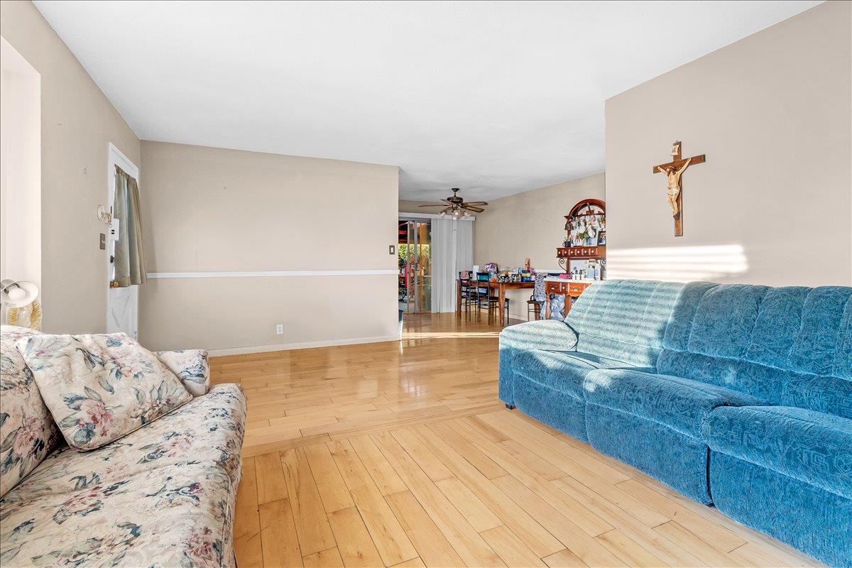 Detail Gallery Image 14 of 34 For 791 El Camino Paraiso, Hollister,  CA 95023 - 3 Beds | 1/1 Baths