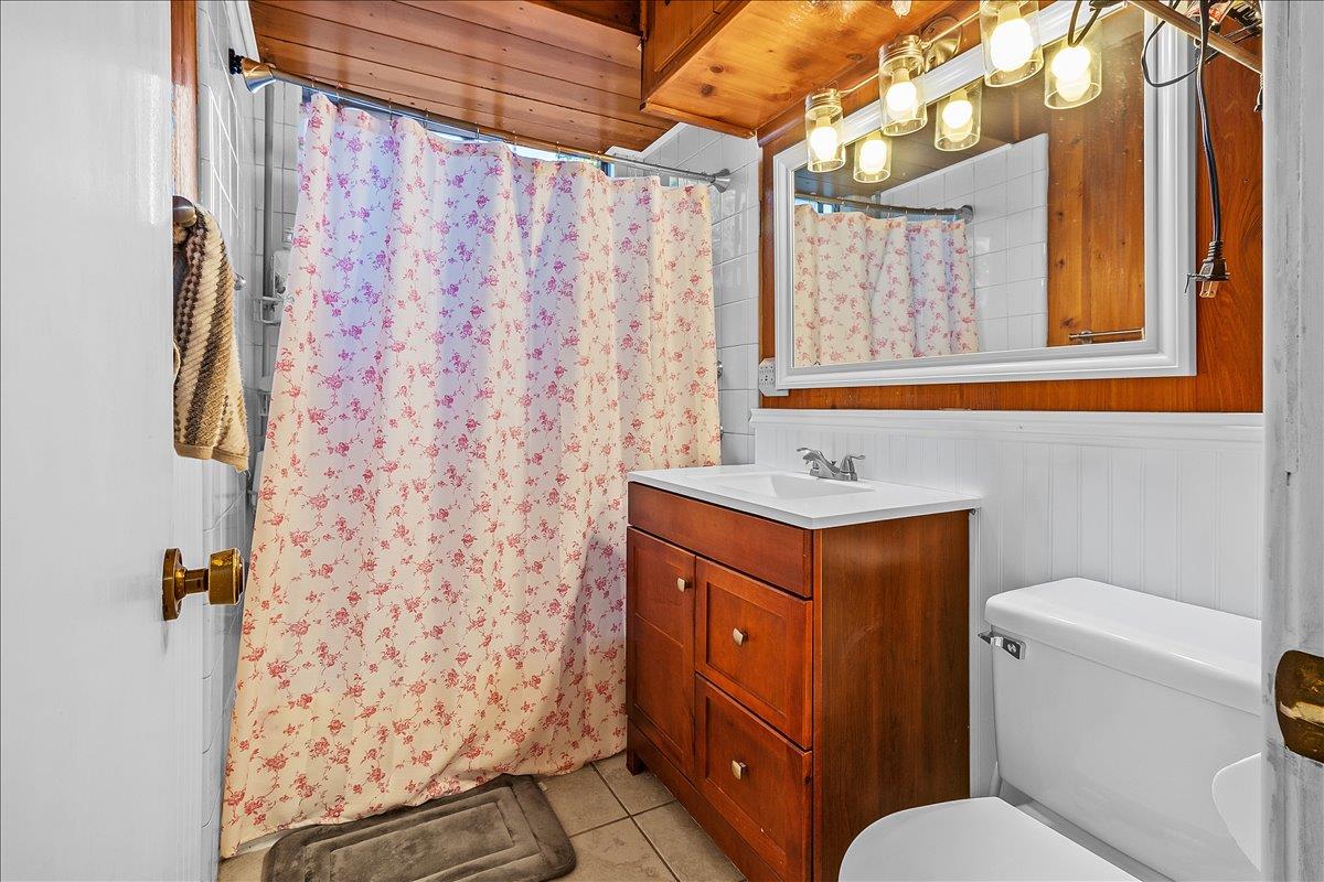 Detail Gallery Image 23 of 34 For 791 El Camino Paraiso, Hollister,  CA 95023 - 3 Beds | 1/1 Baths