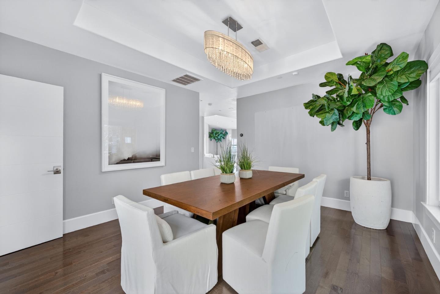 Detail Gallery Image 23 of 105 For 58 Hillcrest Rd, San Carlos,  CA 94070 - 4 Beds | 3/1 Baths