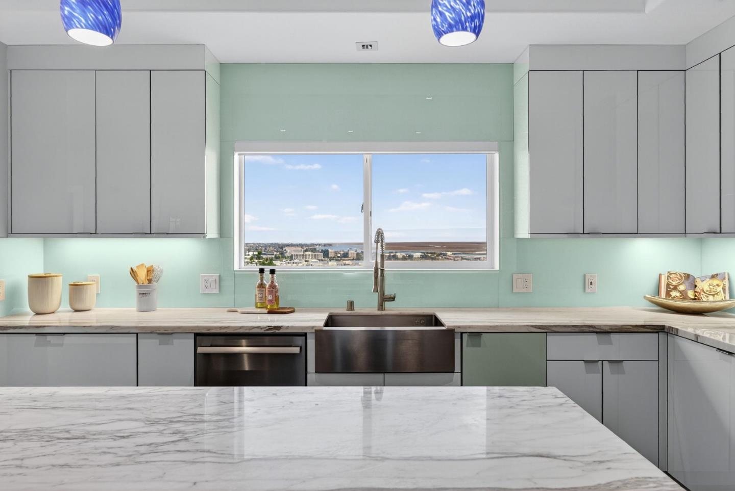 Detail Gallery Image 29 of 105 For 58 Hillcrest Rd, San Carlos,  CA 94070 - 4 Beds | 3/1 Baths