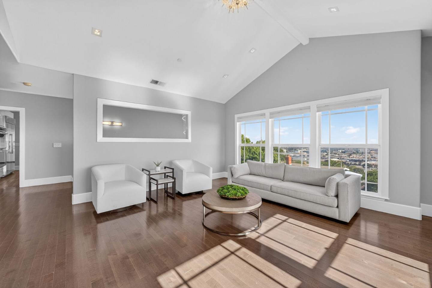 Detail Gallery Image 35 of 105 For 58 Hillcrest Rd, San Carlos,  CA 94070 - 4 Beds | 3/1 Baths