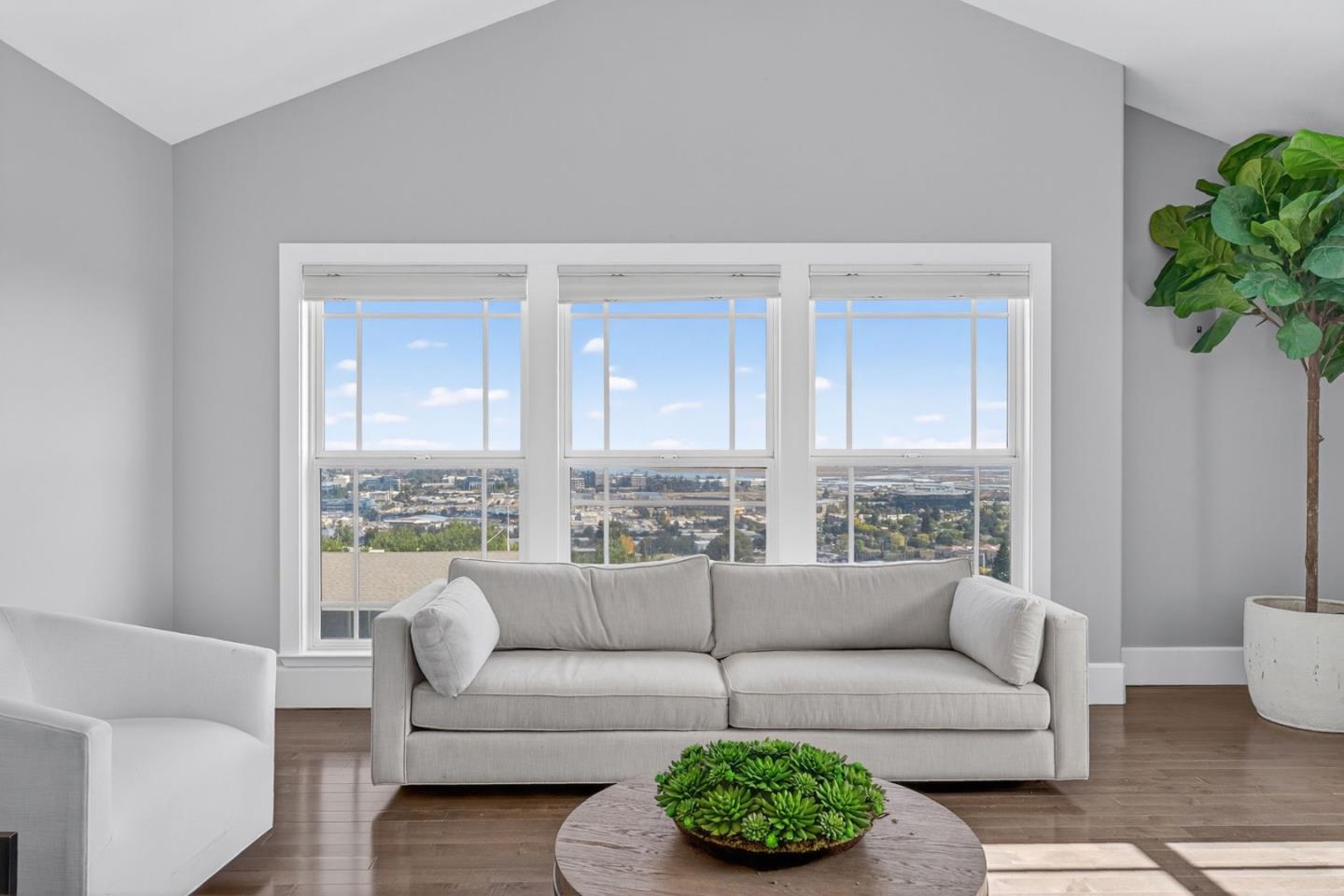 Detail Gallery Image 39 of 105 For 58 Hillcrest Rd, San Carlos,  CA 94070 - 4 Beds | 3/1 Baths