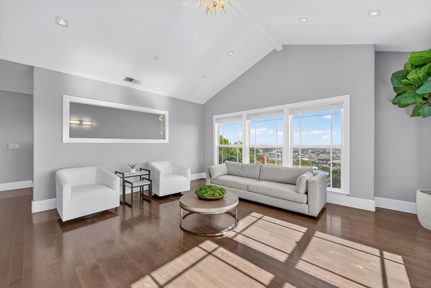 Detail Gallery Image 42 of 105 For 58 Hillcrest Rd, San Carlos,  CA 94070 - 4 Beds | 3/1 Baths