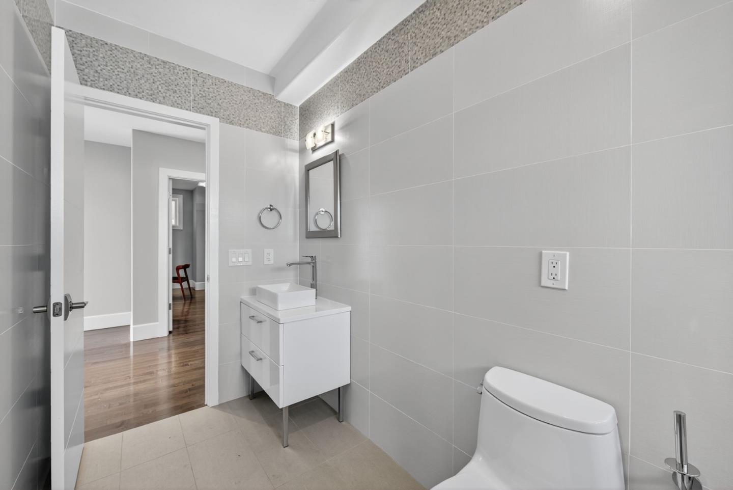 Detail Gallery Image 67 of 105 For 58 Hillcrest Rd, San Carlos,  CA 94070 - 4 Beds | 3/1 Baths