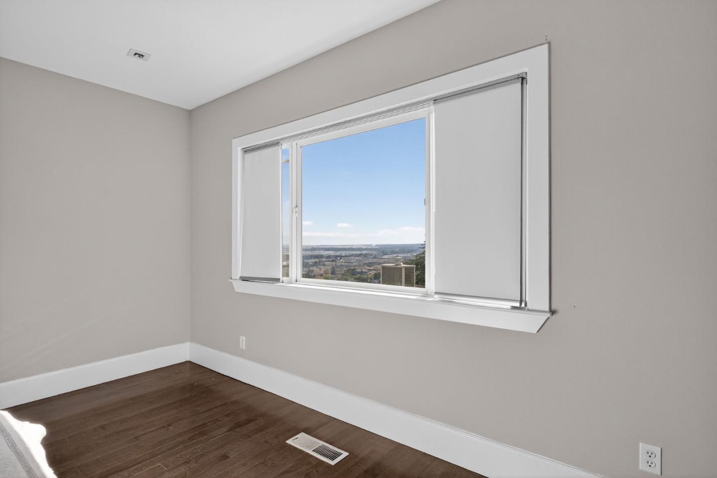 Detail Gallery Image 73 of 105 For 58 Hillcrest Rd, San Carlos,  CA 94070 - 4 Beds | 3/1 Baths