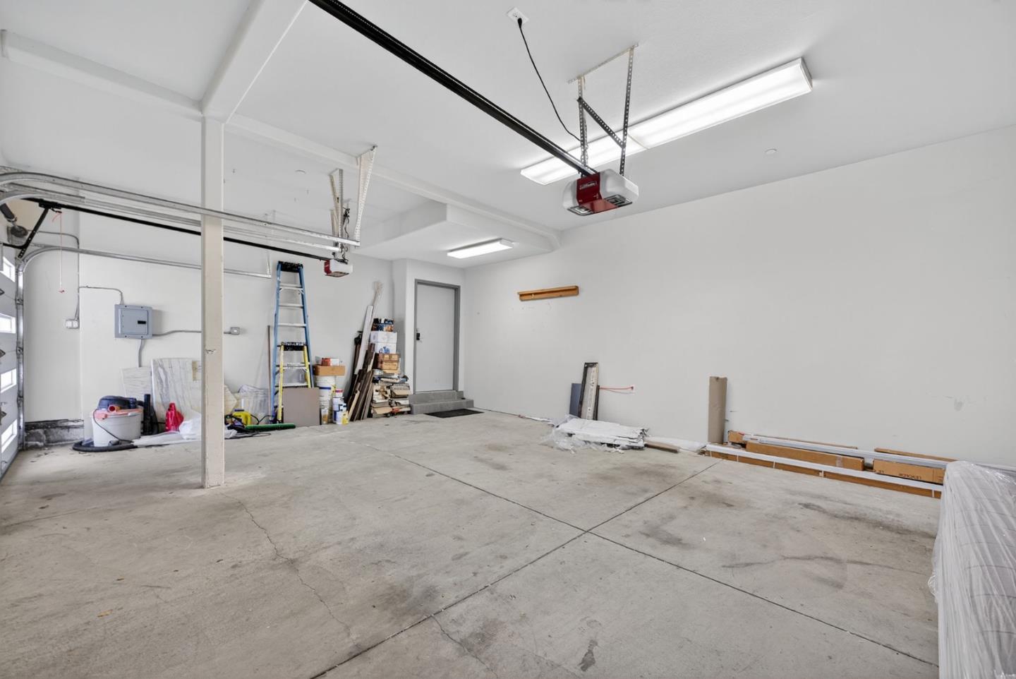 Detail Gallery Image 90 of 105 For 58 Hillcrest Rd, San Carlos,  CA 94070 - 4 Beds | 3/1 Baths