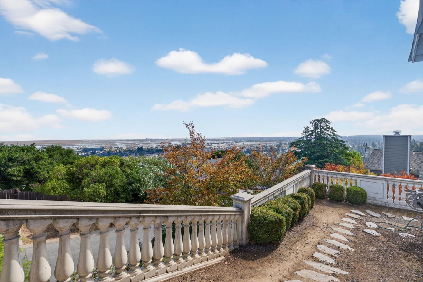 Detail Gallery Image 97 of 105 For 58 Hillcrest Rd, San Carlos,  CA 94070 - 4 Beds | 3/1 Baths