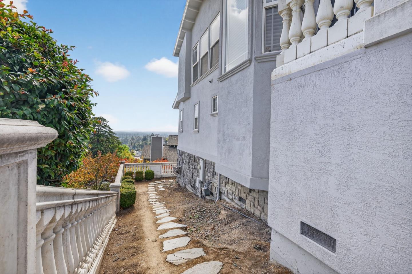 Detail Gallery Image 98 of 105 For 58 Hillcrest Rd, San Carlos,  CA 94070 - 4 Beds | 3/1 Baths