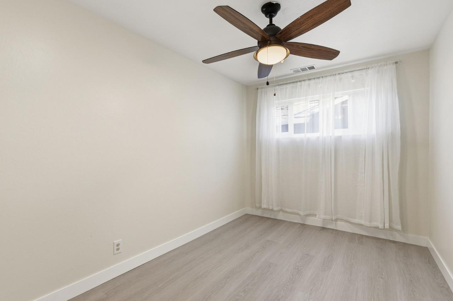 Detail Gallery Image 22 of 30 For 3382 Mount Wilson Dr, San Jose,  CA 95127 - 2 Beds | 1 Baths