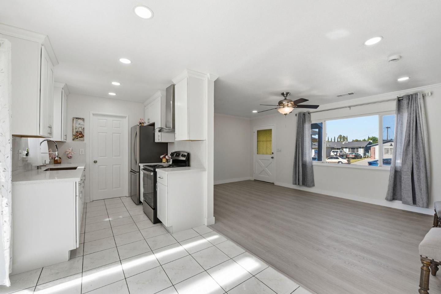 Detail Gallery Image 8 of 30 For 3382 Mount Wilson Dr, San Jose,  CA 95127 - 2 Beds | 1 Baths