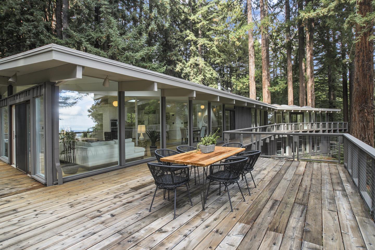 Detail Gallery Image 9 of 43 For 320 Grandview Dr, Woodside,  CA 94062 - 4 Beds | 3 Baths