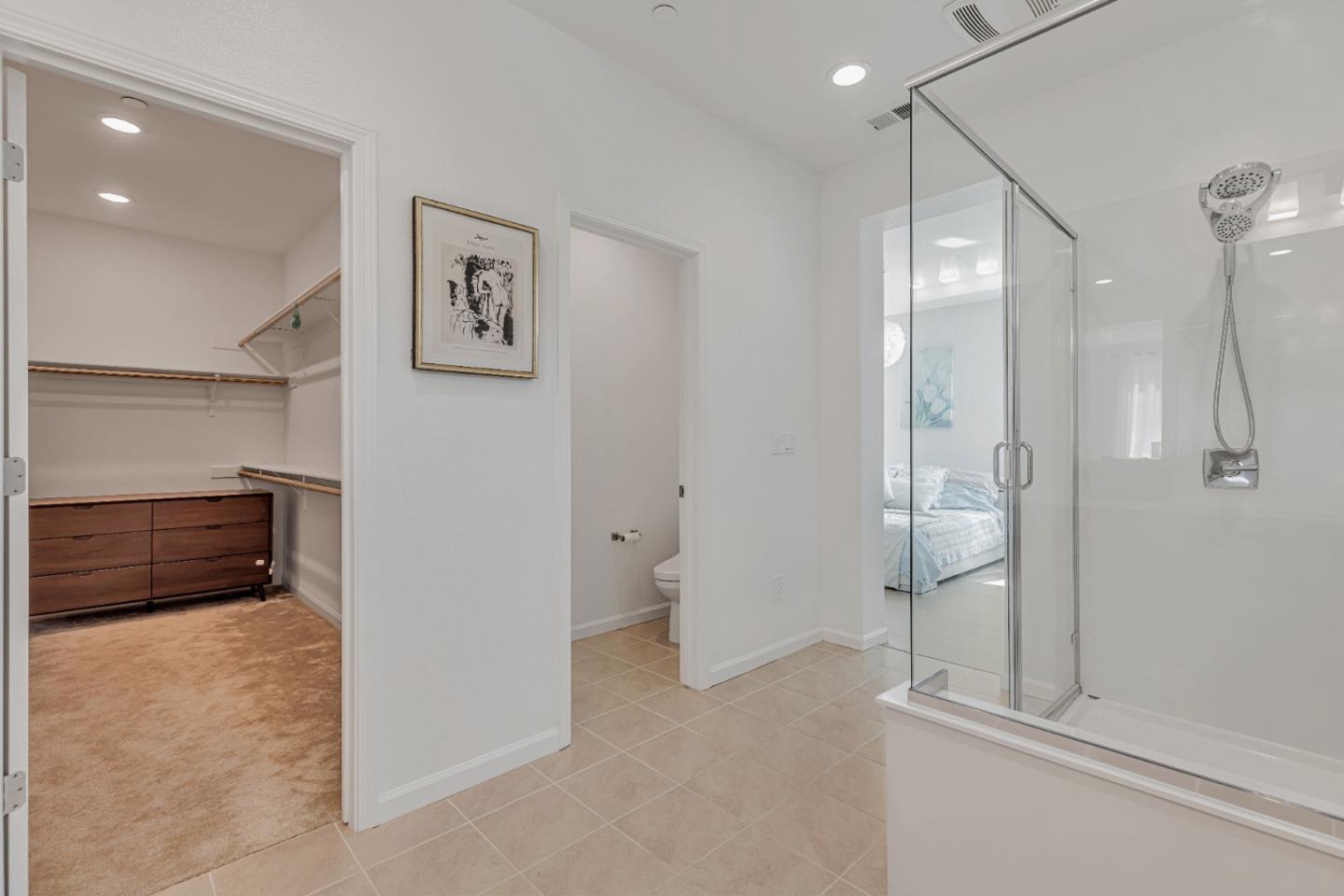 Detail Gallery Image 17 of 51 For 5565 Holly Bay Ave, Dublin,  CA 94568 - 4 Beds | 3/1 Baths