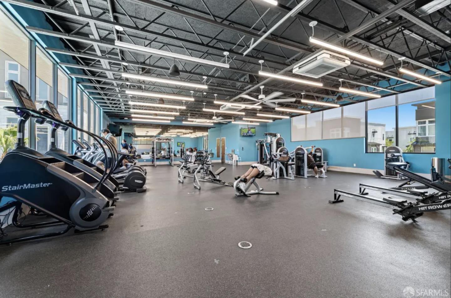 Detail Gallery Image 46 of 51 For 5565 Holly Bay Ave, Dublin,  CA 94568 - 4 Beds | 3/1 Baths