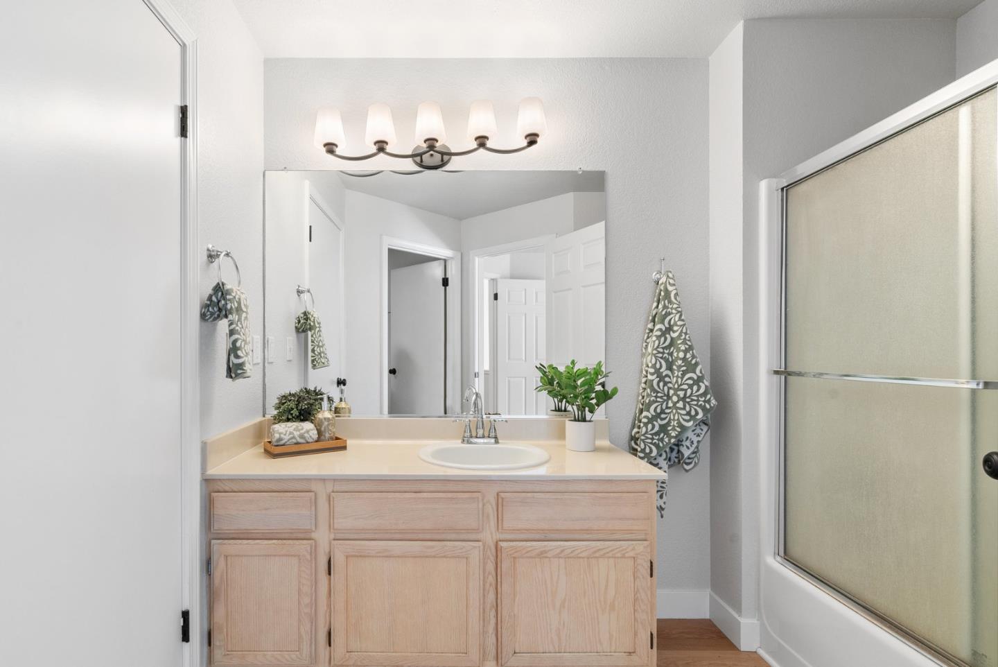 Detail Gallery Image 20 of 41 For 355 Village Creek Rd, Aptos,  CA 95003 - 3 Beds | 2/1 Baths