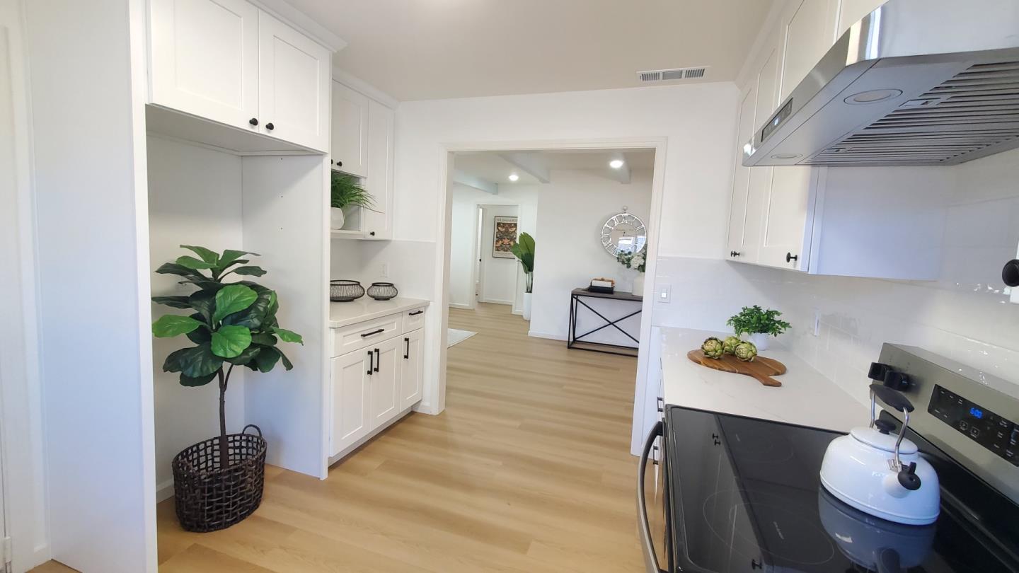 Detail Gallery Image 3 of 26 For 2844 Garrow Dr, Antioch,  CA 94509 - 3 Beds | 1 Baths