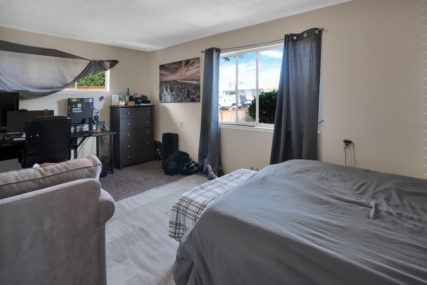 Detail Gallery Image 13 of 44 For 2030 Kinsley St, Santa Cruz,  CA 95062 - – Beds | – Baths