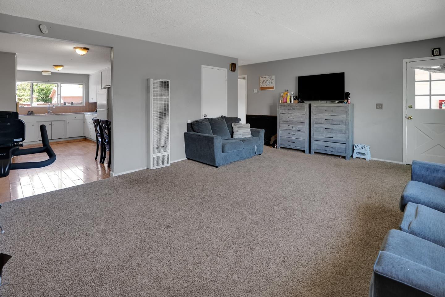 Detail Gallery Image 28 of 44 For 2030 Kinsley St, Santa Cruz,  CA 95062 - – Beds | – Baths