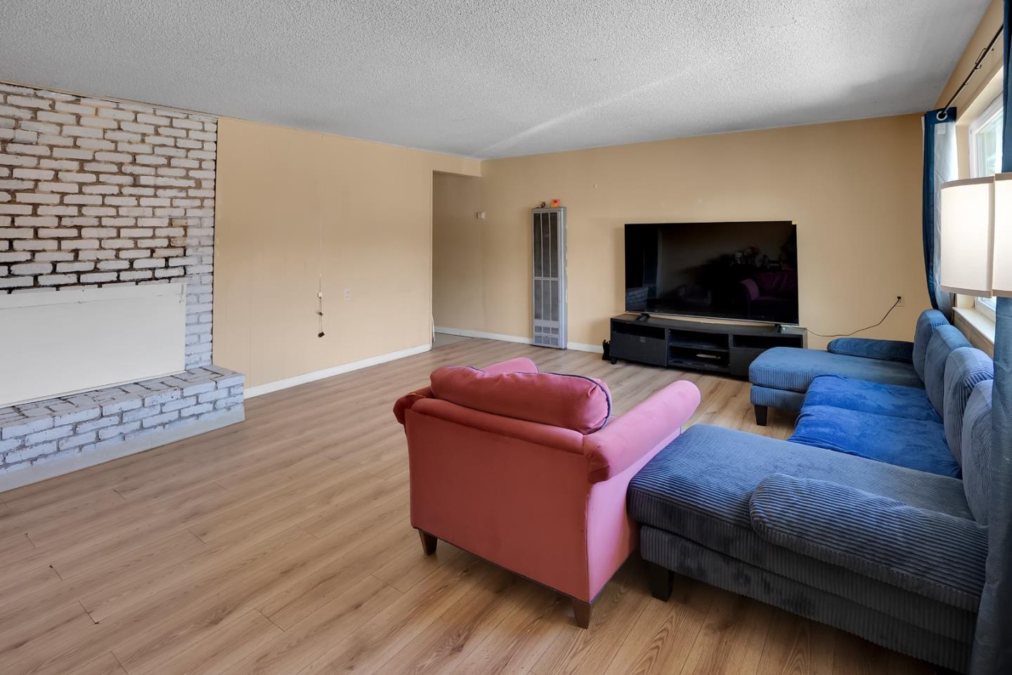 Detail Gallery Image 36 of 44 For 2030 Kinsley St, Santa Cruz,  CA 95062 - – Beds | – Baths