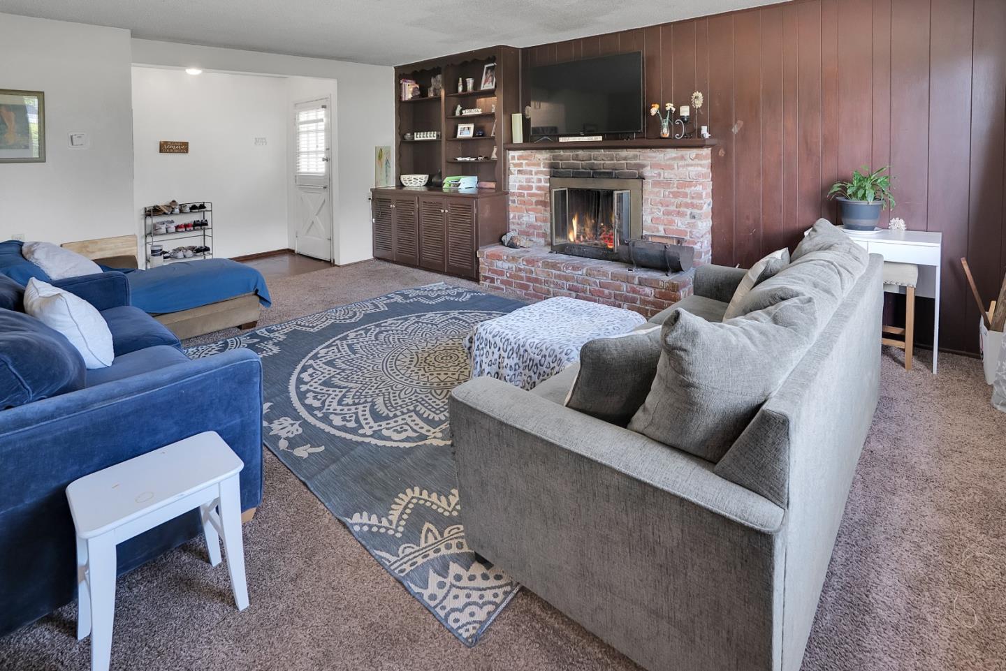 Detail Gallery Image 7 of 44 For 2030 Kinsley St, Santa Cruz,  CA 95062 - – Beds | – Baths