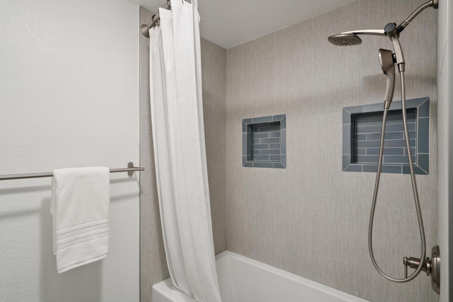 Detail Gallery Image 12 of 17 For 54 Shepherds Knoll Dr, Pebble Beach,  CA 93953 - 2 Beds | 2 Baths