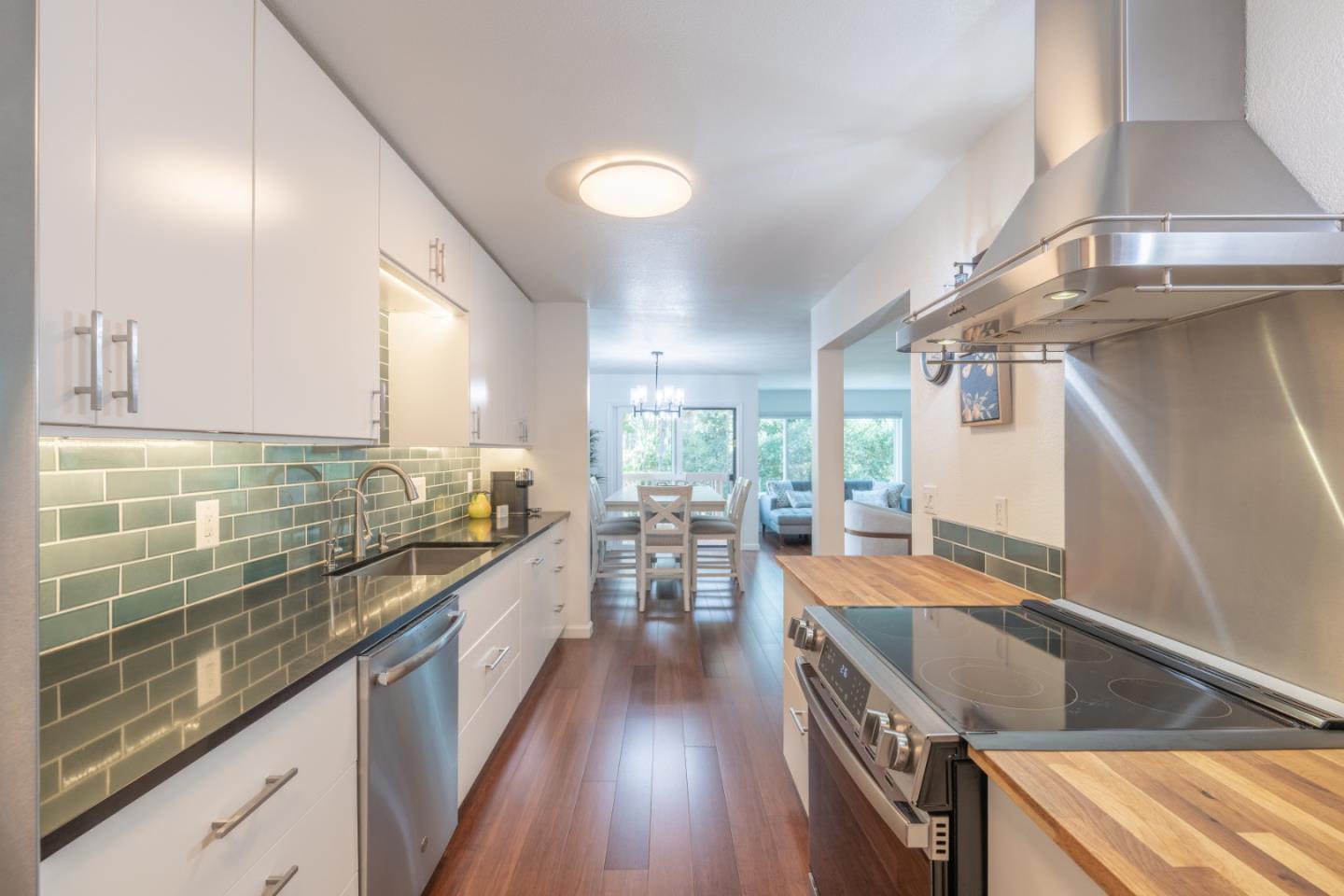 Detail Gallery Image 7 of 17 For 54 Shepherds Knoll Dr, Pebble Beach,  CA 93953 - 2 Beds | 2 Baths