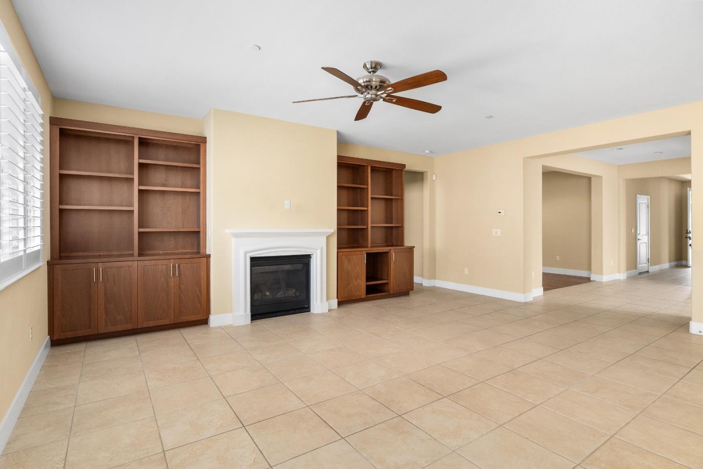 Detail Gallery Image 14 of 40 For 9881 Rancho Hills Dr, Gilroy,  CA 95020 - 4 Beds | 2 Baths